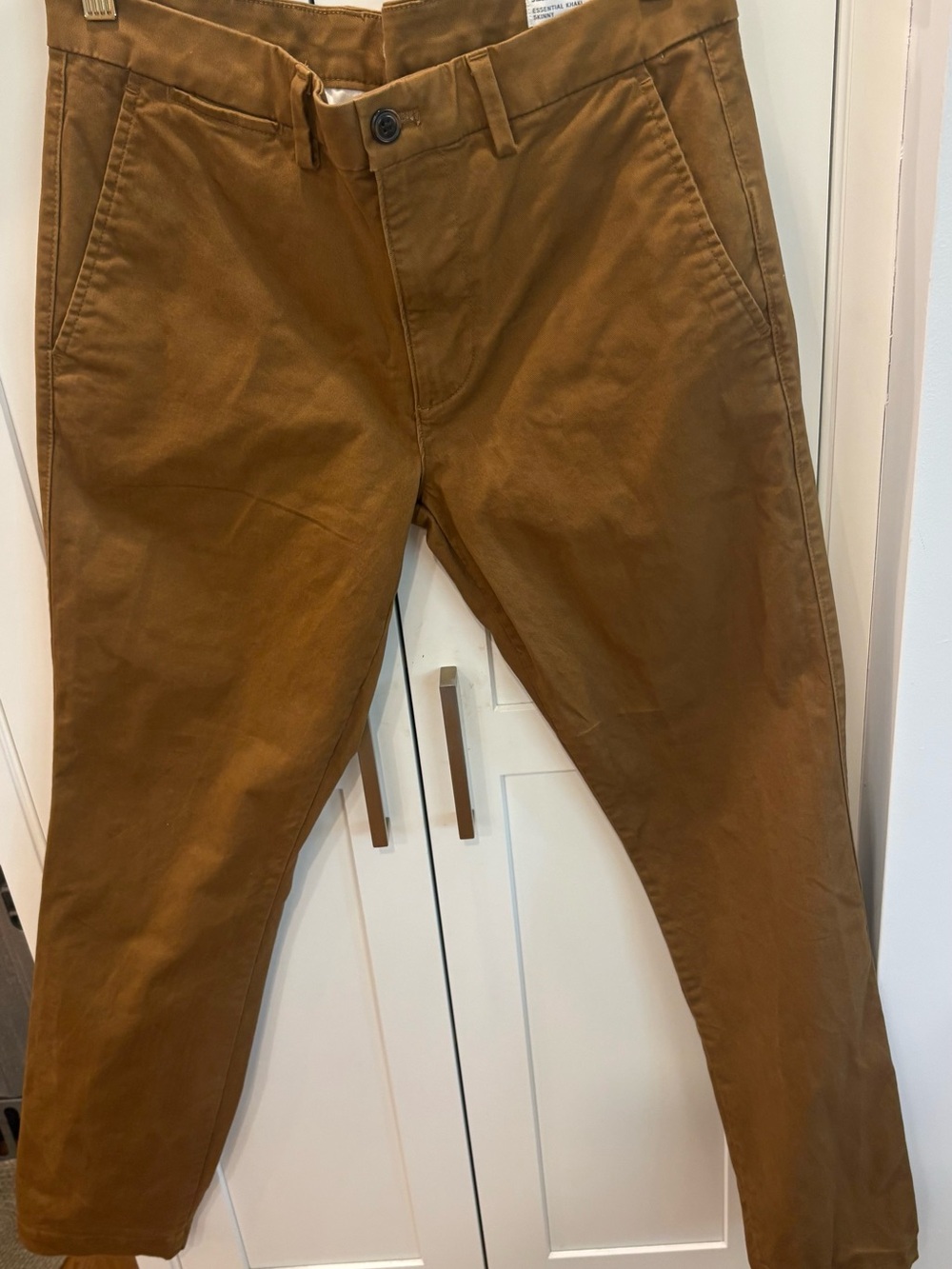 GAP Men's Chinos in Caramel